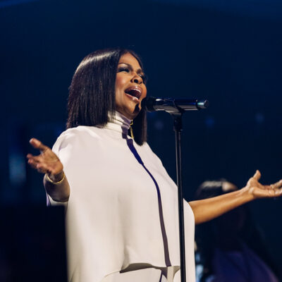 CeCe Winans opens the 55th Annual GMA Dove Awards with “That’s My King.”