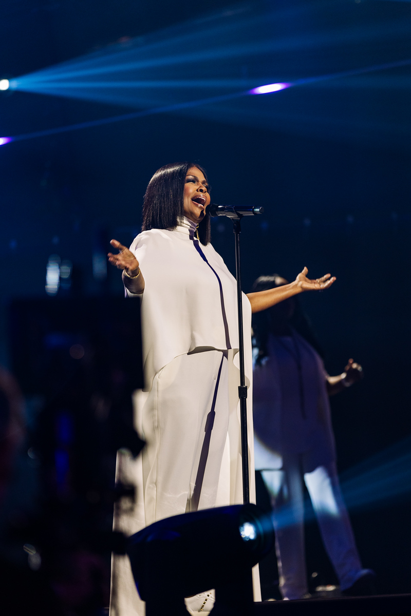 CeCe Winans opens the show with “That’s My King” | Photo Credit: Tessa Voccola